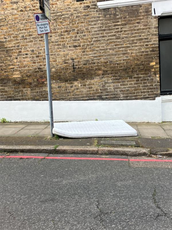Double mattress -8 Abernethy Road, London, SE13 5QJ