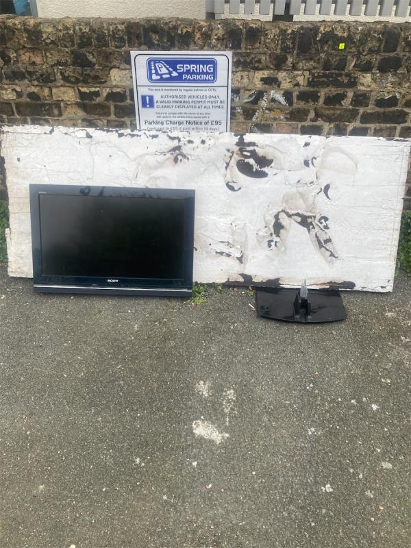 Flytipping -Abbey House, Bakers Row, Stratford, London, E15 3NB