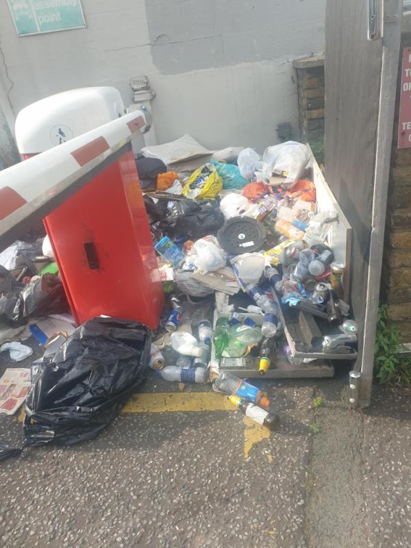This is 102 Lee High Road. Its on the main Road. Rubbish like beds have just been placed in a pile on the Rd. -55a Lee High Road, London, SE13 5NS