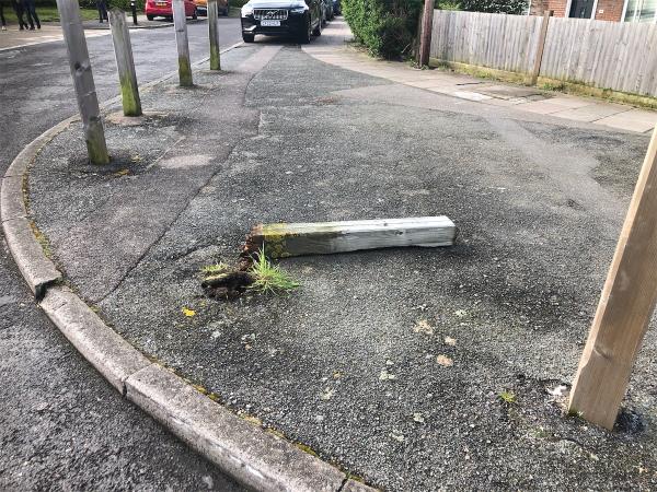 Junction of Glenbow Road. Pleas replace damaged wooden bollard-76 Rangefield Road, Bromley, BR1 4RS