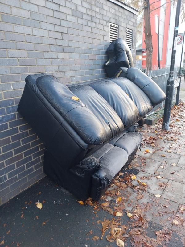 2 sofas-Flat A, 43 Silwood Street, London, SE16 2TE