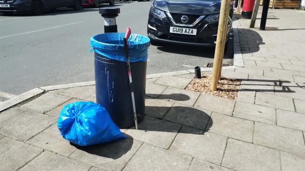 Litter pick bag for collection -193H, Perry Vale, Forest Hill, London, SE23 2JF