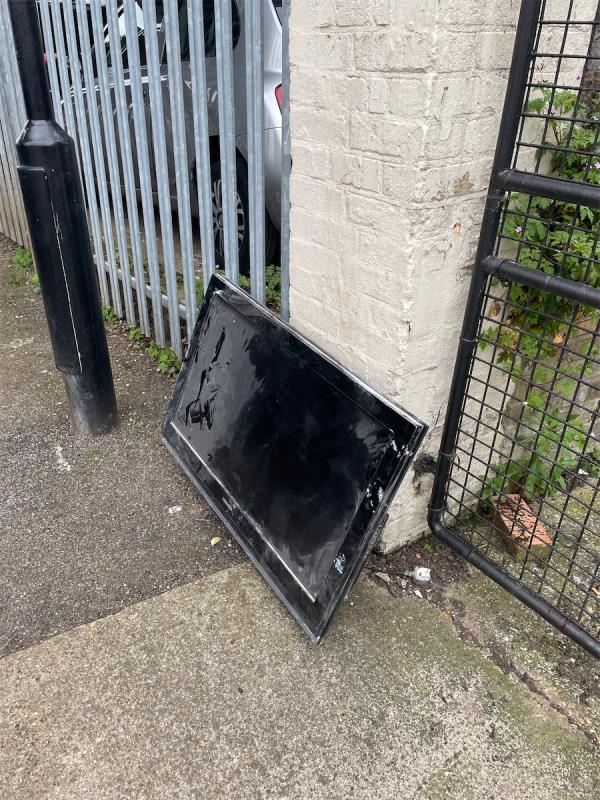 TV dumped -6 Latimer Road, Forest Gate, London, E7 0LQ