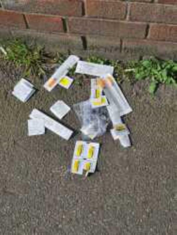 Junction of Bestwood Street
Needles & sharps bins on the street
Reported via Fix My Street-47 Bush Road, London, SE8 5AP