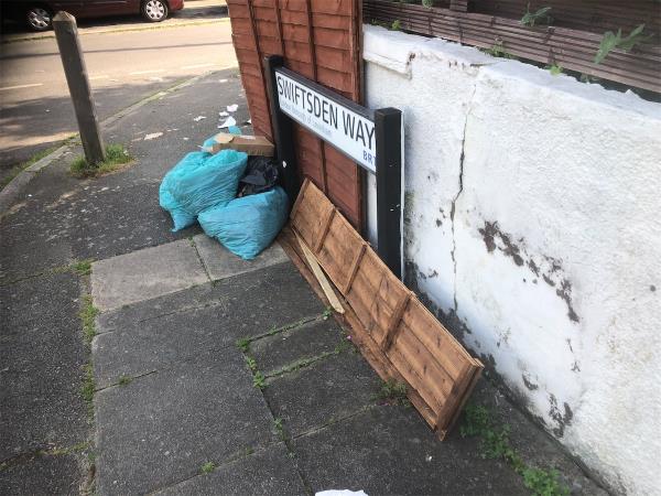 Junction of Swiftsdens Way. Please clear flytip-Flat 1 Ground Floor, 30 Arcus Road, Bromley, BR1 4NW