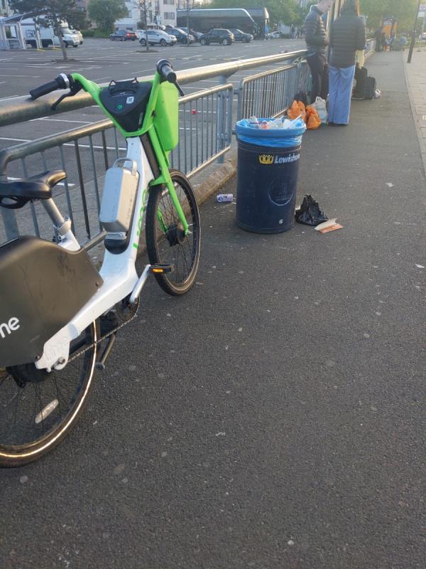Lime bike left on pavement -Ron Stockbridge Close, London