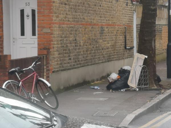 You reported this as cleared, it's not cleared still outside-72 Hubert Road, East Ham, London, E6 3EY