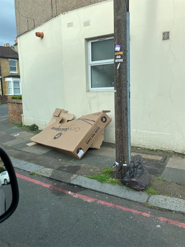 Cardboards -Flat 1, 7 Honley Road, London, SE6 2HZ