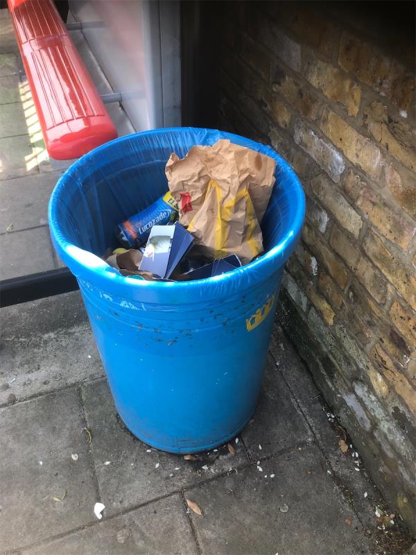 Please empty litterbin by The Woodlands Street bus stop-321 Hither Green Lane, Hither Green, London, SE13 6TJ