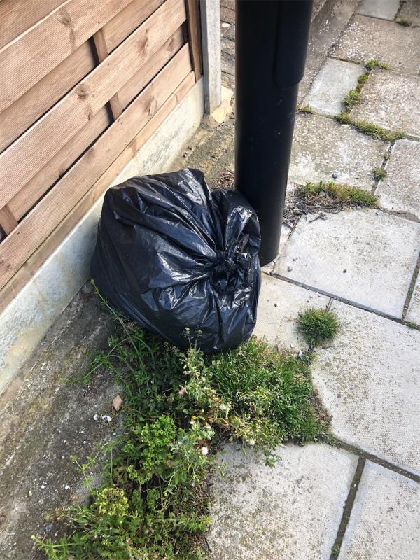 Junction of Moorside Road. Please clear a black bag-31 Durham Hill, Bromley, BR1 5NF
