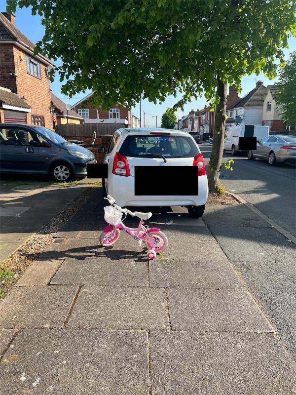 Car parked over whole pavement preventing children from passing safely. House has a drive for person to park their car but is not used.

Today this parked car caused an accident which led to injury.-30 Edgehill Road, Leicester, LE4 9EA