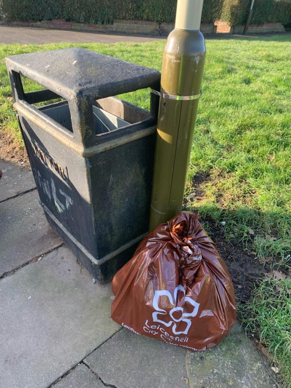 Hi Darren, there’s a bag at this bin. Many thanks 😊 -755 Saffron Ln, Leicester LE2 6TG, UK