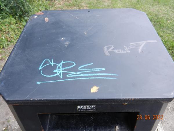 Tagging on the first litter bin inside of Western Park, Glenfield road entrance.-Glenfield Road, Leicester, LE3 6HX