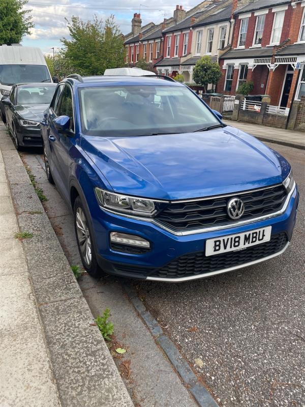 This car has been parked outside my house for 3 months without moving (it’s parked at a slight angle). It is taxed but back seat is piled with bags/boxes/rubbish so perhaps stolen/abandoned? Tried to find owner via local streets/neighbourhood WhatsApp group but no one recognised it. -80 South View Road, Hornsey, London, N8 7LS
