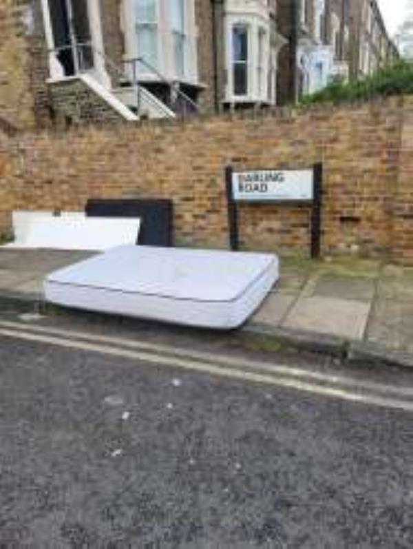 Please clear a Bed and Mattress
Reported via Fix My Street-1 Darling Road