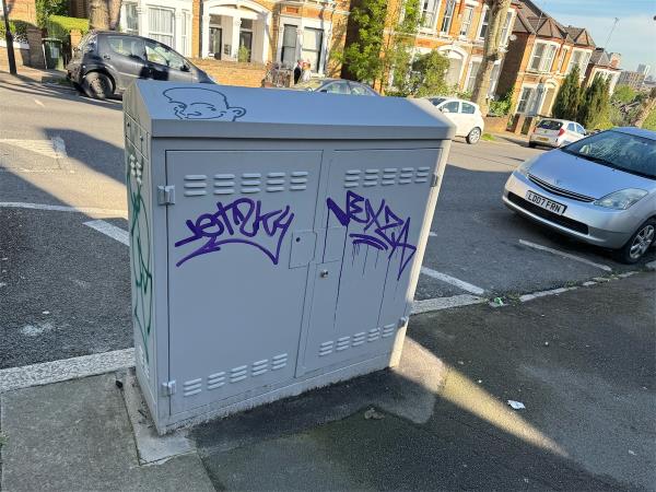 Graffiti-109 Jerningham Road, London, SE14 5NH