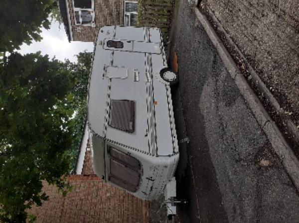 abandoned caravan belongs to 62 Essex Street -63 Essex Street, Reading, RG2 0EH