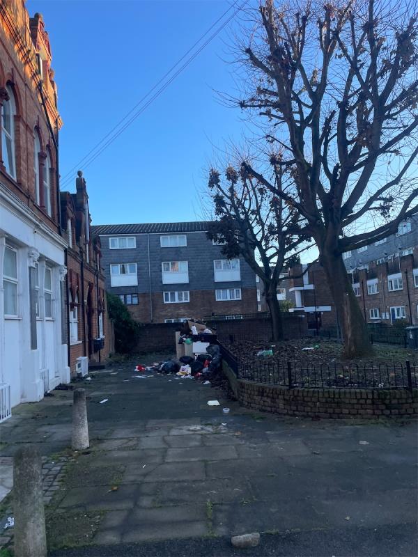 This has been reported - and ignored - several times. A copy of each time stamped report will be escalated in next few days.-Flat 1, 16 Station Road, Forest Gate, London, E7 0ER