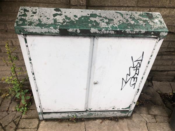 Remove graffiti from cable box-283 Brownhill Road, London, SE6 1AE