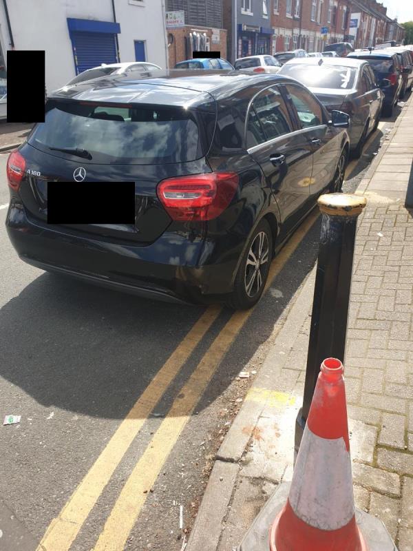 Parked on double yellow blocking dropped curb -148 Asfordby Street, Leicester, LE5 3QH