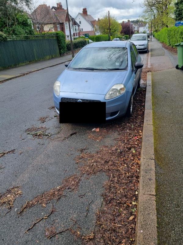 Vehicle has been left in the same spot for weeks and has not moved. Suspect abandoned.-Greenbank, 2A, Ridgway Road, Leicester, LE2 3LH