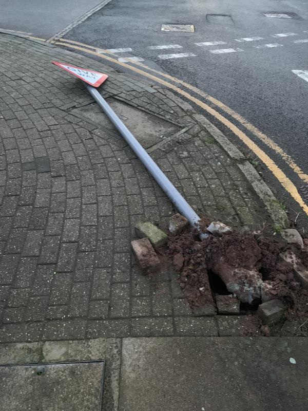 Give way sign has been knocked down and is laying flat on the pavement -18 Marsden Lane, Leicester, LE2 8LR
