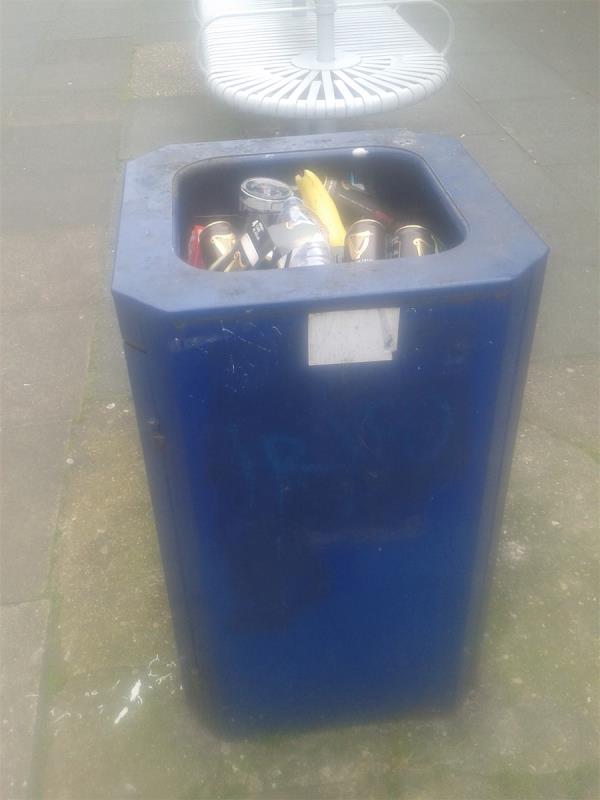 Outside unit 31/33. Please empty Estate litter bin-Woodworks, 7 Leegate, Grove Park, London, SE12 8SS