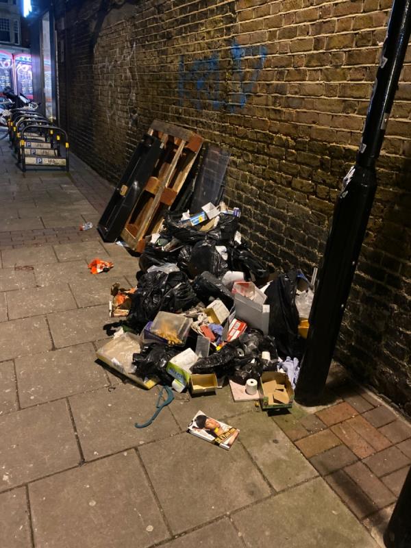 Flytipping under the Catford Cat-32 Catford Broadway, London, SE6 4HQ