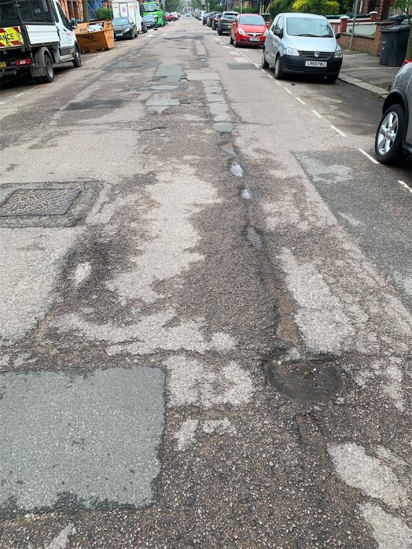Potholes all down centre of Gladstone avenue - very deep-Flat A, 205 Gladstone Avenue, Wood Green, London, N22 6LB