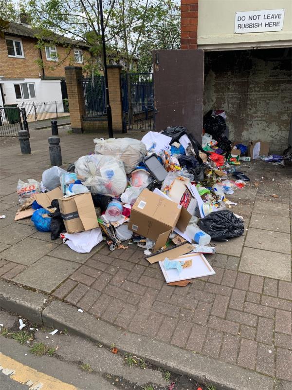 Shame on council. These are  yr tenants-18 Harberson Road, Stratford, London, E15 3PH