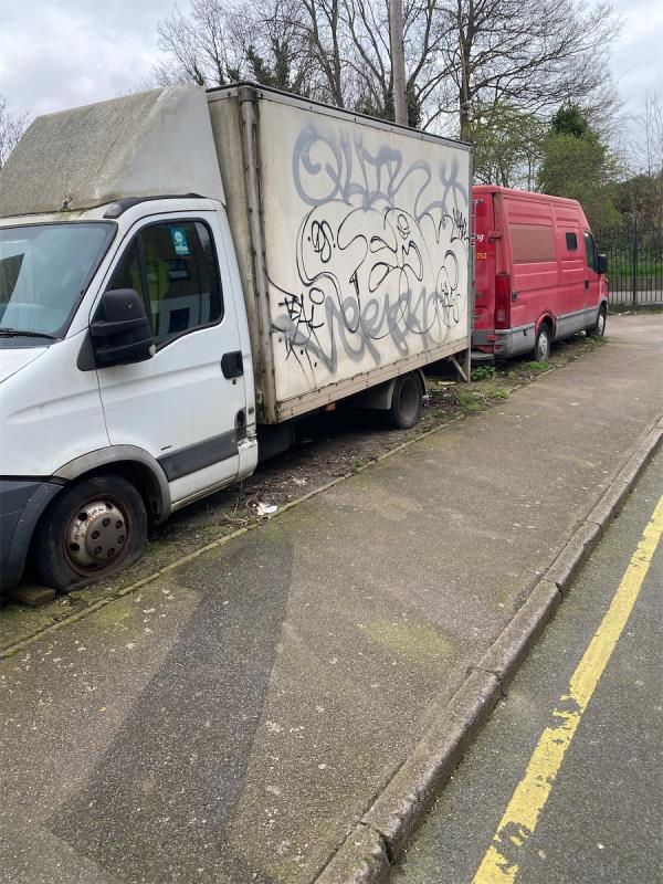 Abandoned vans and lorries on Carswell Road entrance of Mountsfield Park-Flat 1, 1 Carswell Road, London, SE6 2JQ