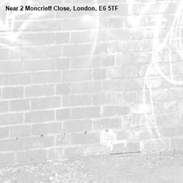 -2 Moncrieff Close, London, E6 5TF
