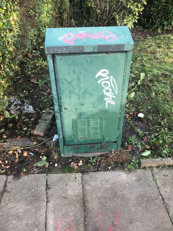 Junction of Northover. Remove graffiti from cable box-2 Lincombe Road, Bromley, BR1 5HJ