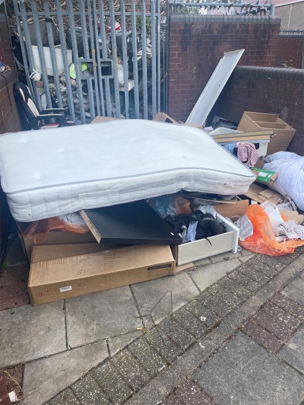 Rubbish left on alcove area-25 Dawn Crescent, Stratford, London, E15 3PB