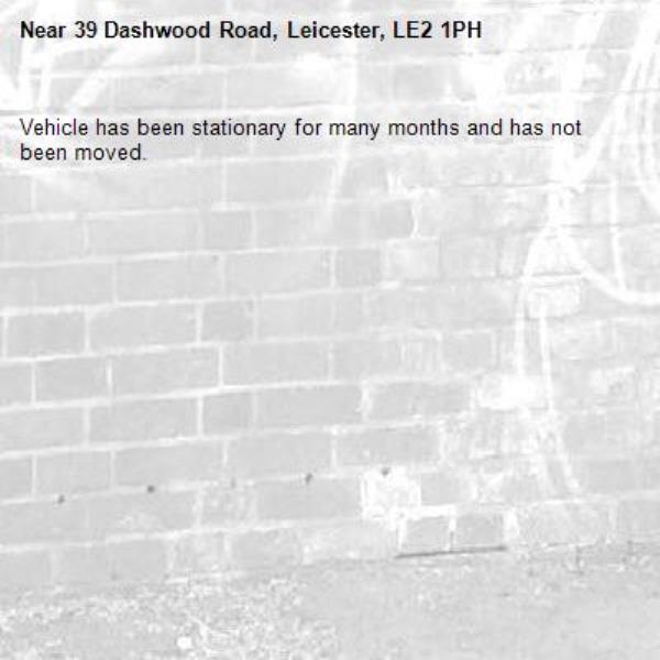 Vehicle has been stationary for many months and has not been moved.-39 Dashwood Road, Leicester, LE2 1PH