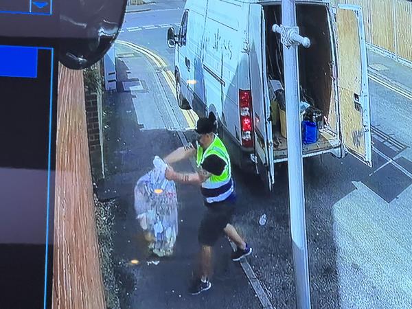 I have cctv evidence for this person who left the rubbish bags outside my house. The Reg number is WX60HDE-9 Shaw Road, Reading, RG1 6JX