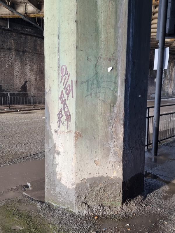 Tagging on structural pillar-Mcdonalds Restaurant, Uxbridge Road, Southall, UB1 3EG