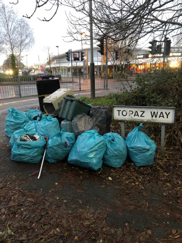 15 bags rubbish and general waste , rubbish from path and hedgerow -Unit 3 Kestrel Lane, Hamilton, LE5 1TJ