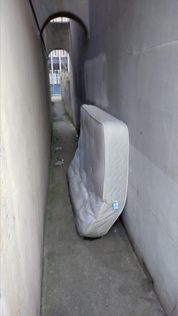 Double mattress in passage way next 82 Ashford Rd-84 Ashford Road, Eastbourne, BN21 3TE