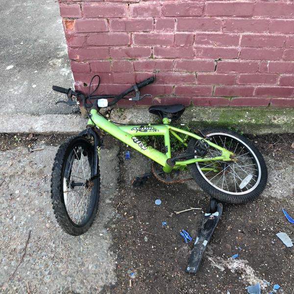 Please clear a child’s bike -80 Downham Way, Bromley BR1 5NX, UK