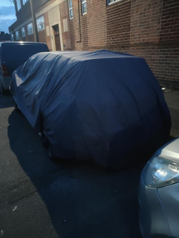 This car has been here more than 1 month-129 Cottesmore Road, Leicester, LE5 3LP