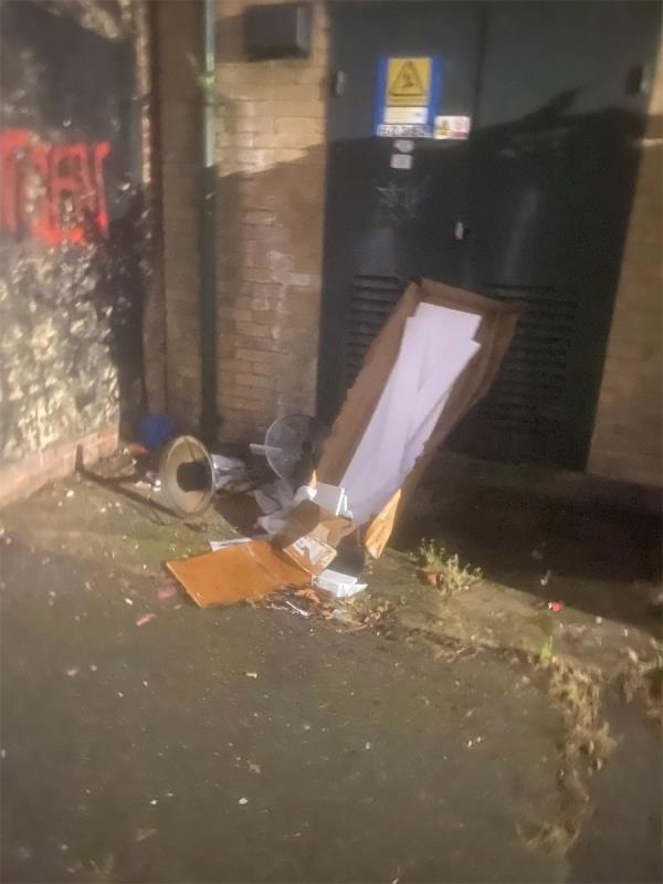 Still here even though email sent says it’s been collected. 
Halfway down alleyway between Dersingham Avenue and Lawrence Avenue in front of electric box. -Bungalow Rear Of, 170 Lawrence Avenue, Manor Park, London, E12 5QP