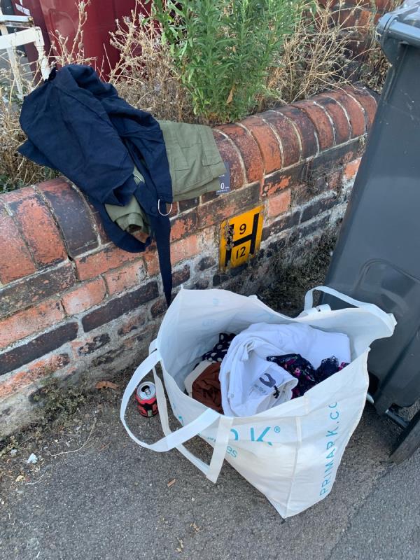 Fly tipping both in private land as well as public street at and in front of 4 Prospect Street RG1 7YG -4 Prospect Street, Reading, RG1 7YG