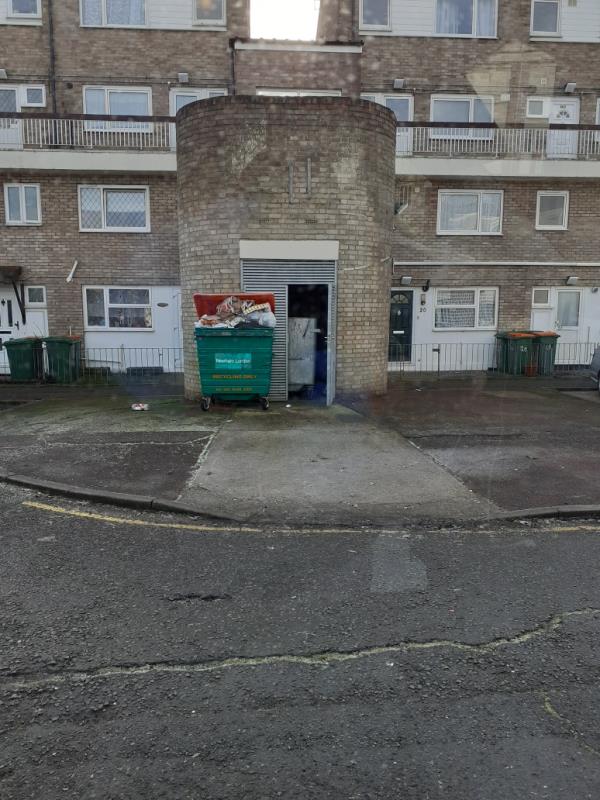 Missed recycle bins collection -17 Gawsworth Close, London, E15 1RT
