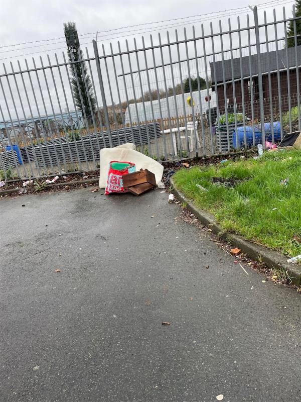Lots of litter and other rubbish in this dumping area 👎-1 Stenson Road, Leicester, LE3 9SS