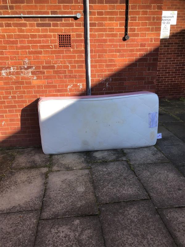 Please clear a mattress -35 Lambscroft Avenue, Grove Park, London, SE9 4PE