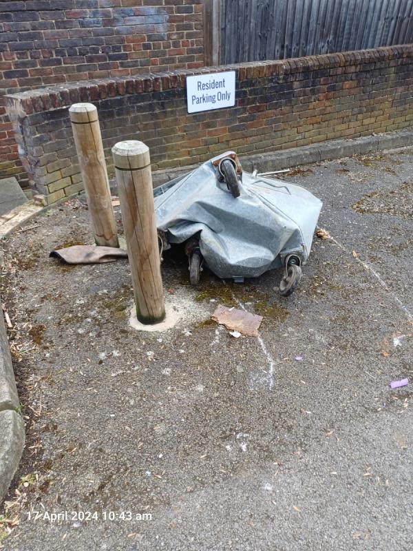 Hi Team, 
The two bins have been crushed. Could I please ask for a replacement bin. This will lead to overflowing the remaining bins. -1 Peters Path, London, SE26 6LD