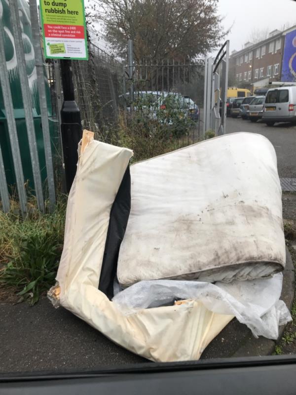 Bed base mattress cold blow Lane -1 Sanford Walk, London, SE14 6NB