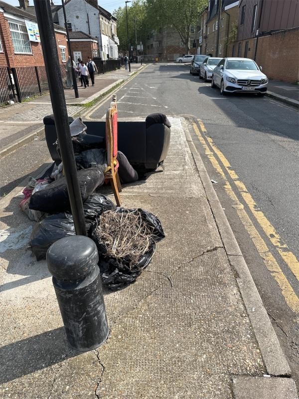 Dumped rubbish sofa 
Rubbish waste and bags soil bags  
Please clear thanks -99A, Neville Road, Forest Gate, London, E7 9QS