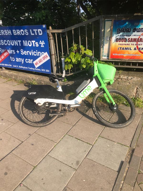 Randlesdown Road junction of Franthorne Way. Please clear an abandoned Lime bike-Bellingham Leisure Centre